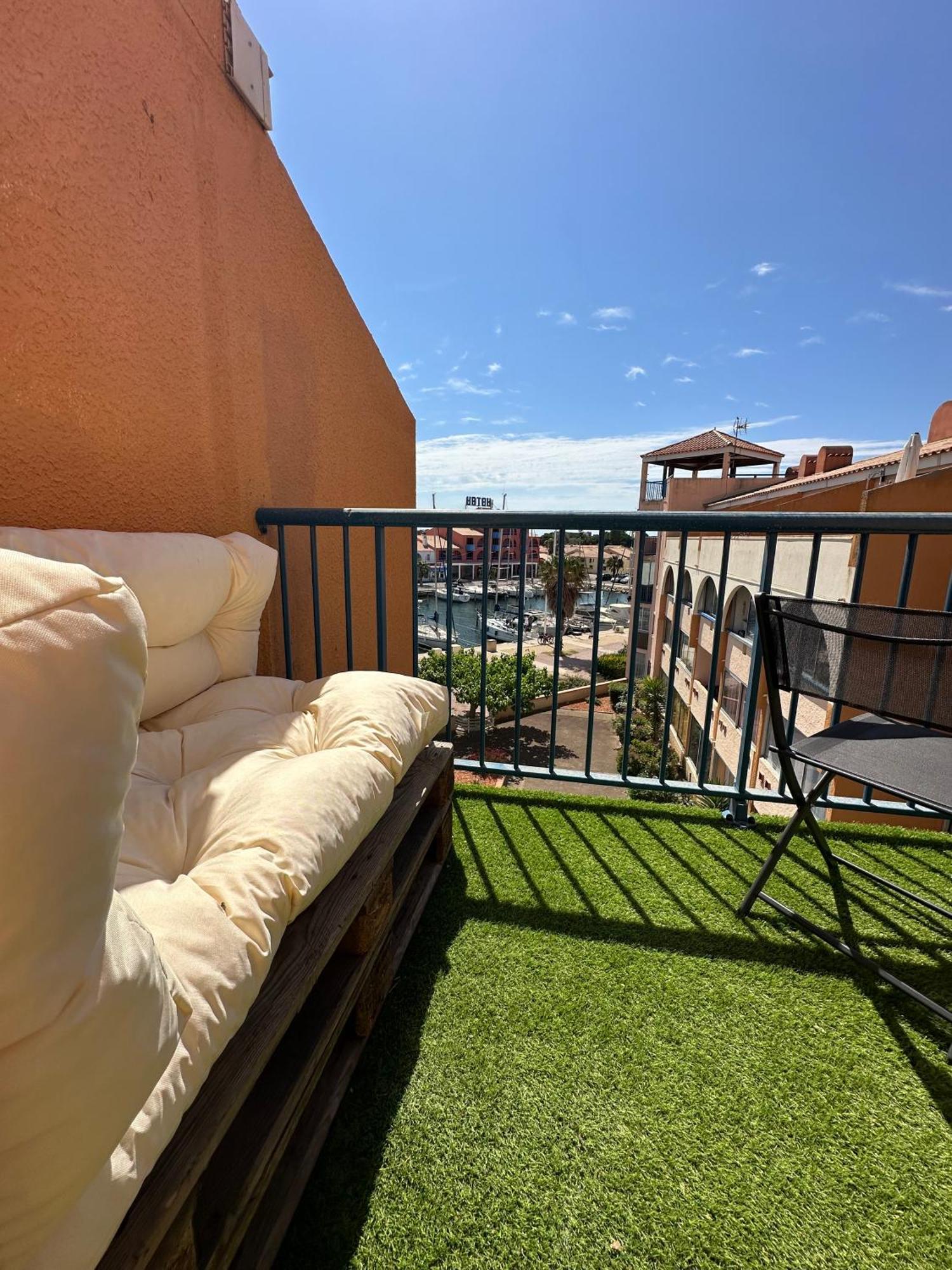 Appartement Vue Mer Sur Port De Leucate Climatise, Parking Gratuit, Linges Et Serviettes Inclus Exterior foto